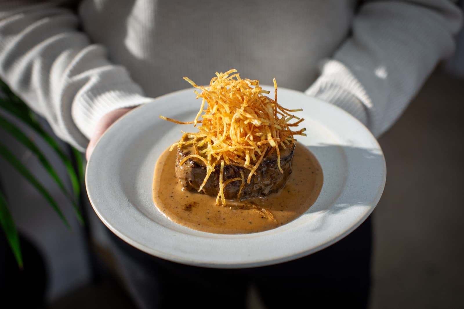 Fillet Steak ‘au poivre’ with shoestring fries