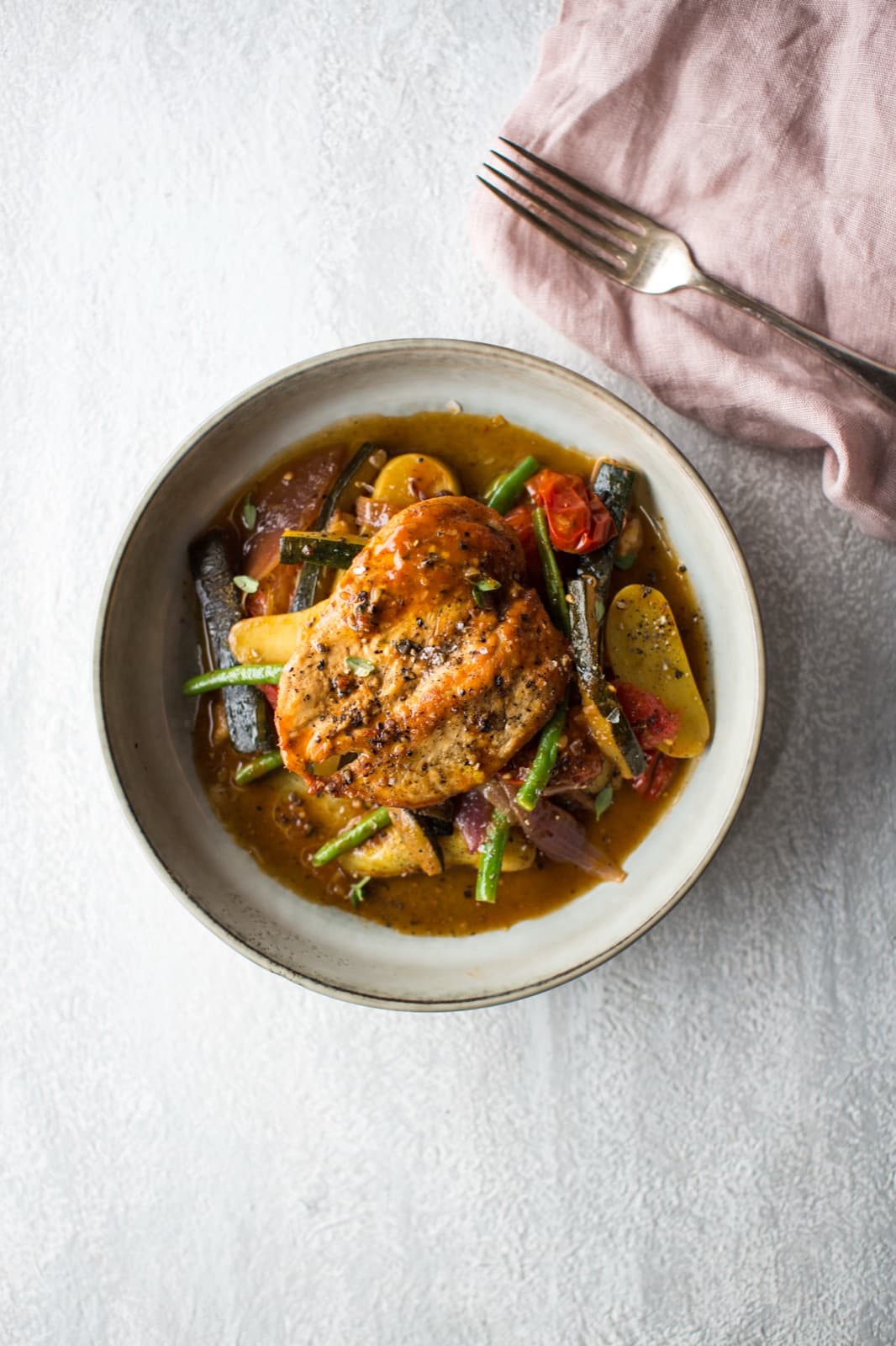 Tomato & Summer Vegetable Braised Chicken